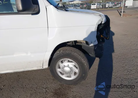 2011 Ford E-250 Commercial z USA, uszkodzony, nr VIN 1FTNE2EL6BDB17731